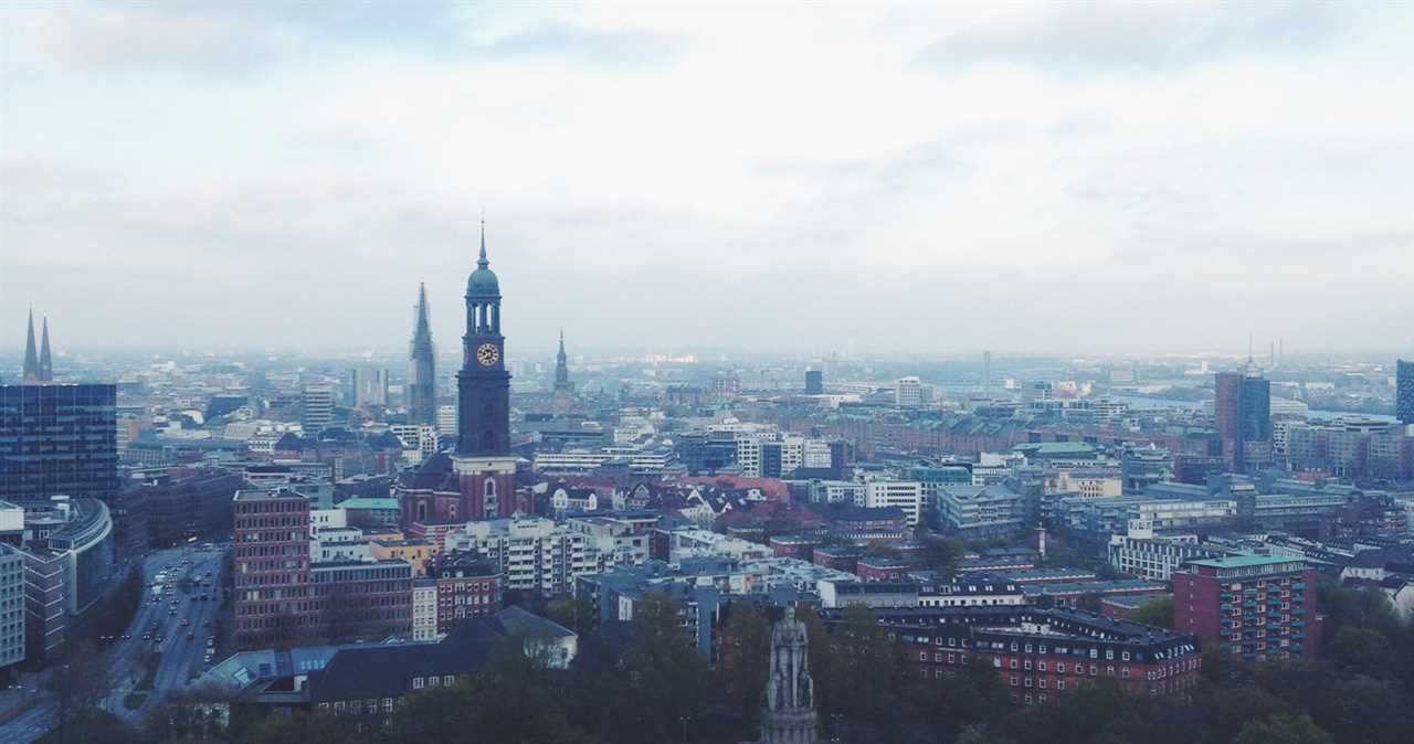 Wie weit ist hamburg von mir entfernt